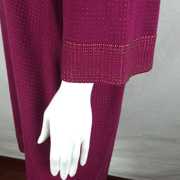 St.John V-Neck Embellished Beaded Dress Orig.$1495 - Picture 4 of 8